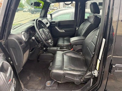 2012 Jeep Wrangler Unlimited Sahara