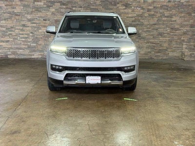 2022 Jeep Grand Wagoneer Series III
