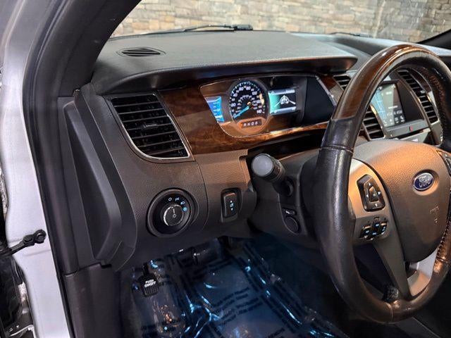 2017 Ford Taurus Limited