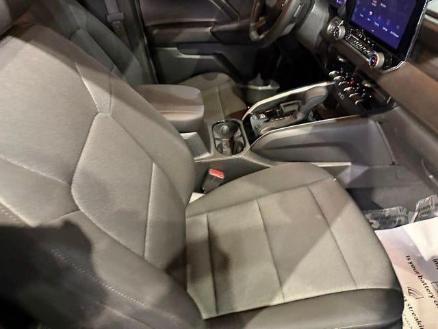 2024 Chevrolet Colorado WT