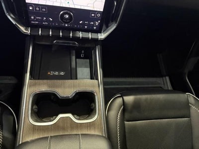 2025 GMC Acadia Denali