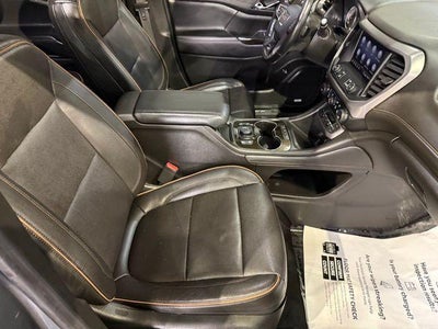 2020 GMC Acadia AT4