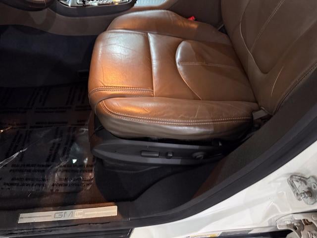2013 GMC Acadia SLT