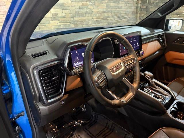 2023 GMC Canyon AT4