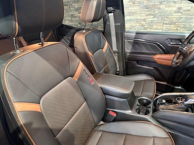 2023 GMC Canyon AT4
