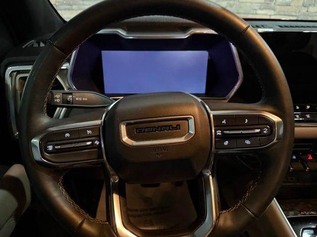 2024 GMC Canyon Denali