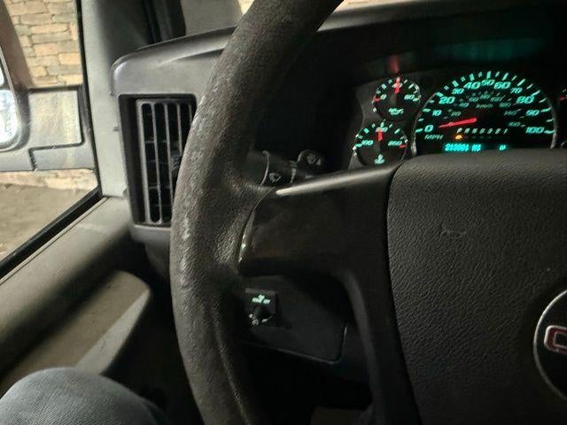 2011 GMC Savana Cargo 1500 Base