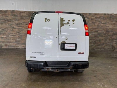 2011 GMC Savana Cargo 1500 Base