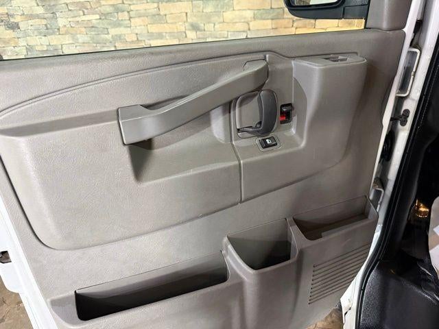 2016 GMC Savana Cargo 2500 Base