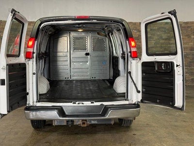 2016 GMC Savana Cargo 2500 Base
