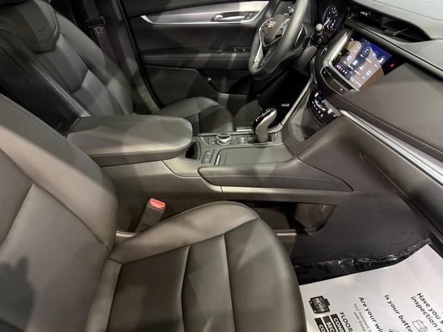 2024 Cadillac XT5 Luxury