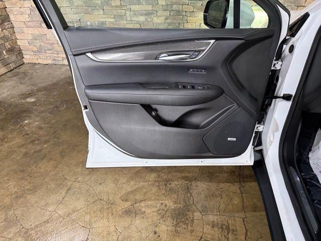 2022 Cadillac XT5 Sport