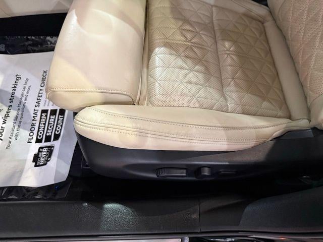 2022 Nissan Maxima Platinum