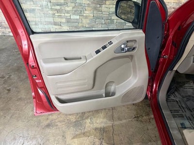 2017 Nissan Frontier SV V6