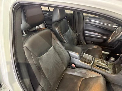 2011 Chrysler 300 300C