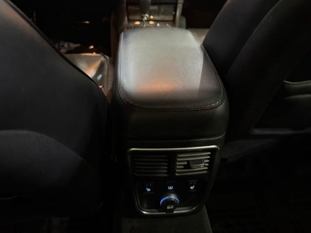 2011 Chrysler 300 300C