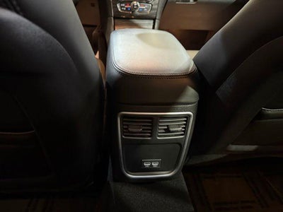 2021 Chrysler 300 Touring L