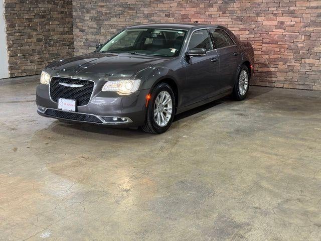 2021 Chrysler 300 Touring L