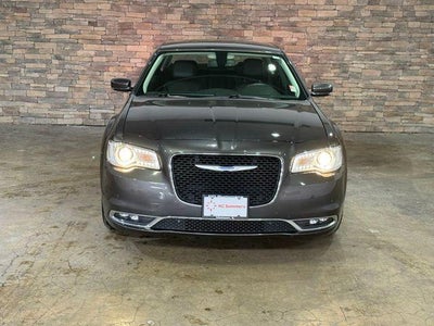 2021 Chrysler 300 Touring L