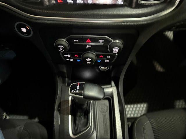 2017 Dodge Charger SXT