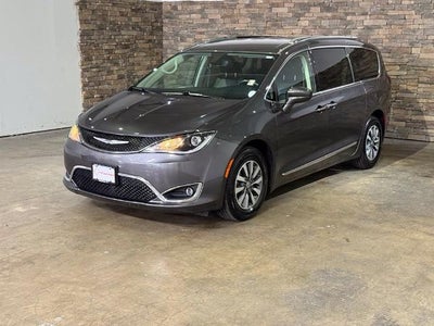 2020 Chrysler Pacifica Touring L Plus