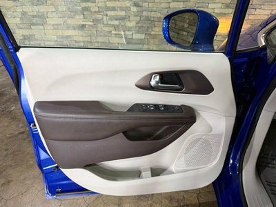 2019 Chrysler Pacifica Touring L Plus