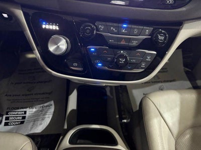 2019 Chrysler Pacifica Touring L Plus