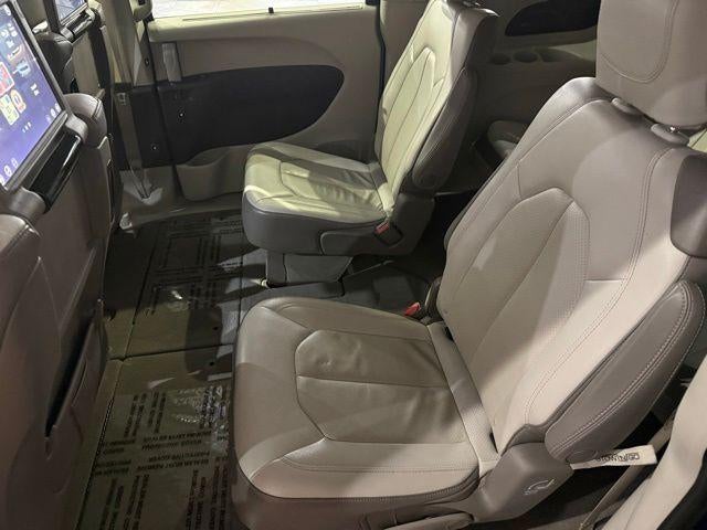 2019 Chrysler Pacifica Touring L Plus