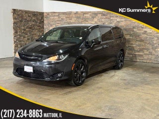 2018 Chrysler Pacifica Touring Plus