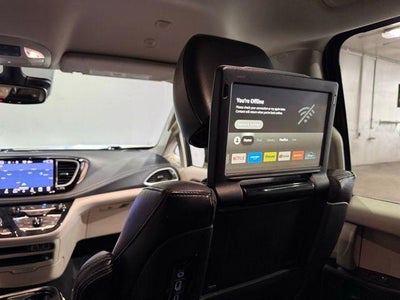 2022 Chrysler Pacifica Hybrid Touring L