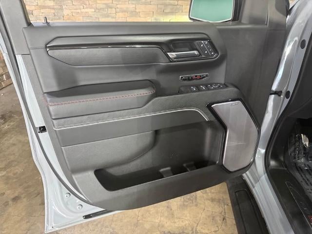 2025 GMC Sierra 1500 AT4X