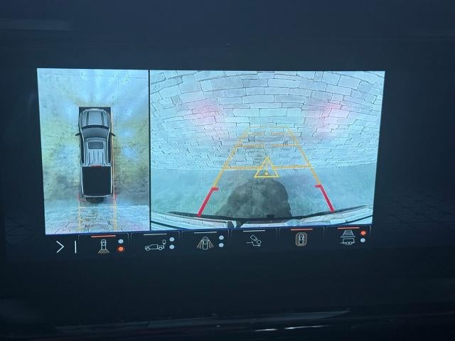 2025 GMC Sierra 1500 AT4X