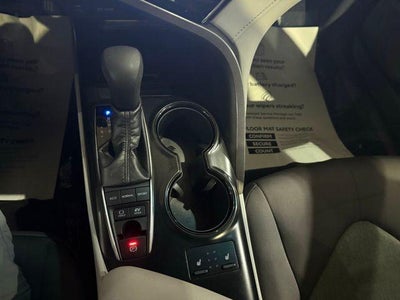 2018 Toyota Camry Hybrid LE