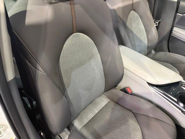 2018 Toyota Camry Hybrid LE