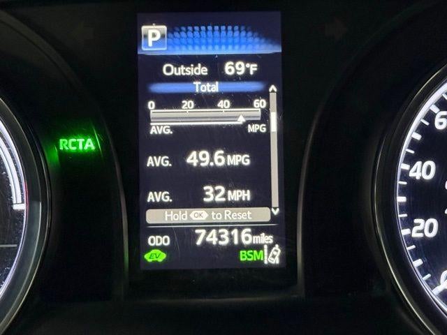 2018 Toyota Camry Hybrid LE