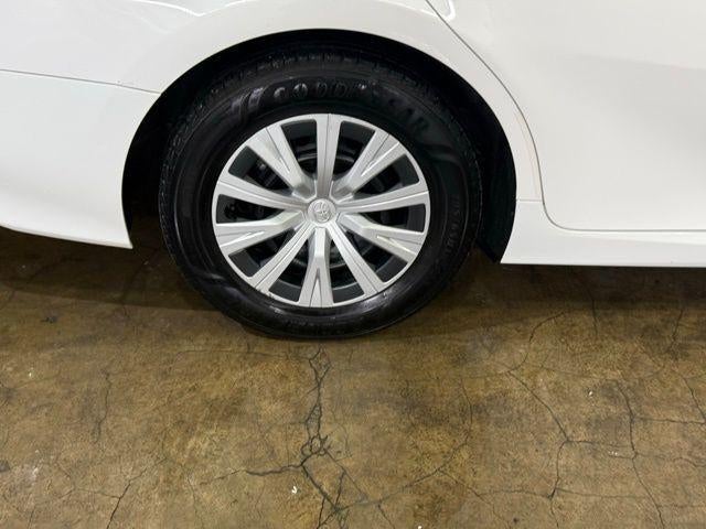 2018 Toyota Camry Hybrid LE