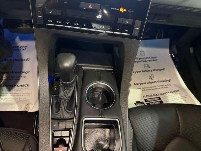 2022 Toyota Avalon Hybrid XSE Nightshade