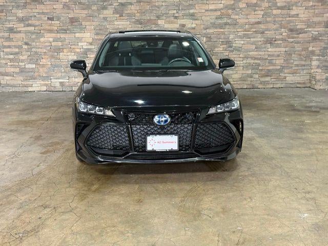2022 Toyota Avalon Hybrid XSE Nightshade
