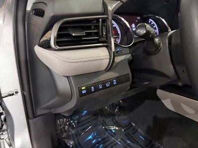 2020 Toyota Camry Hybrid XLE