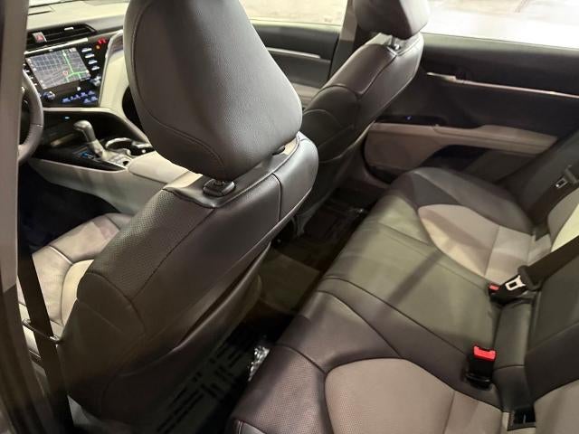 2020 Toyota Camry Hybrid XLE