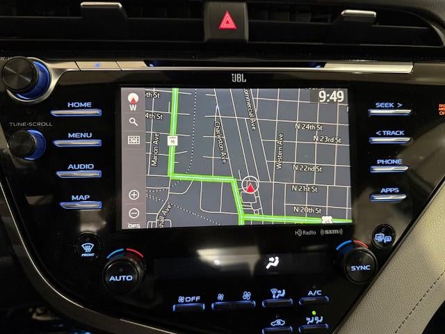 2020 Toyota Camry Hybrid XLE