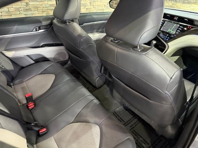 2020 Toyota Camry Hybrid XLE