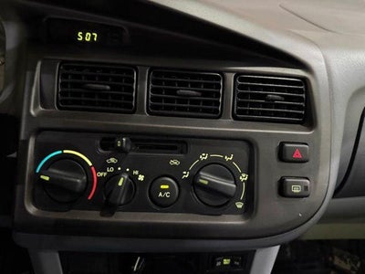 1998 Toyota Sienna LE