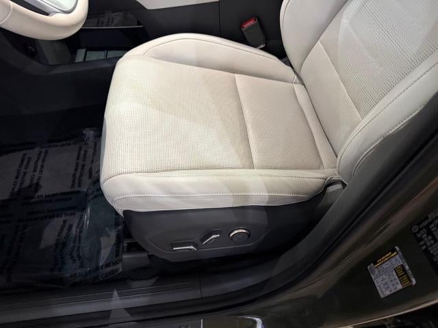 2026 Hyundai Santa Fe Hybrid Limited 6P