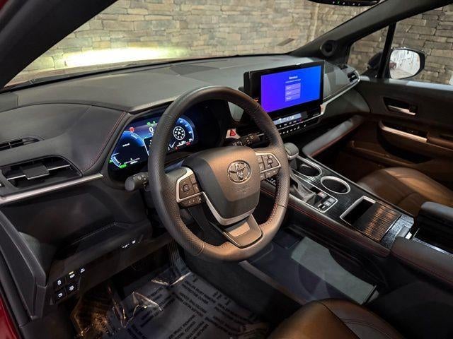 2025 Toyota Sienna XSE