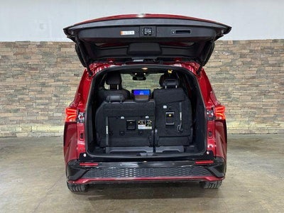 2025 Toyota Sienna XSE