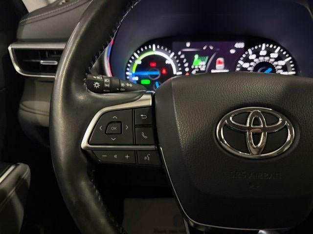 2021 Toyota Highlander Hybrid Platinum