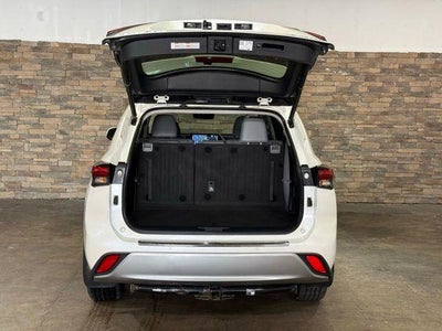 2021 Toyota Highlander Hybrid Platinum