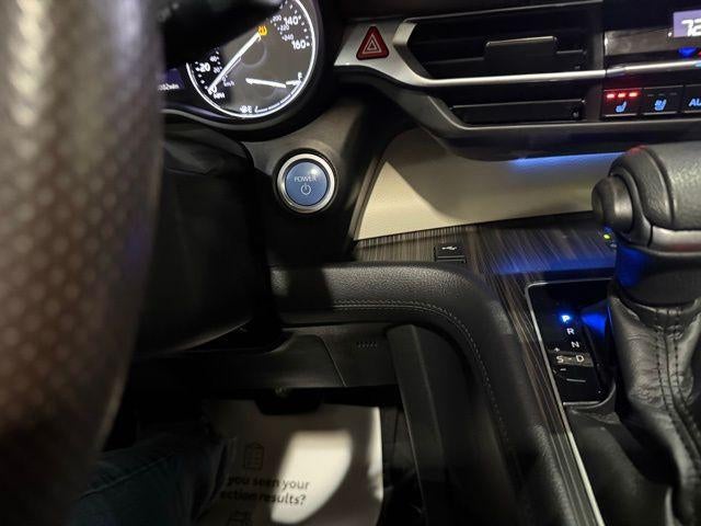 2021 Toyota Sienna Limited