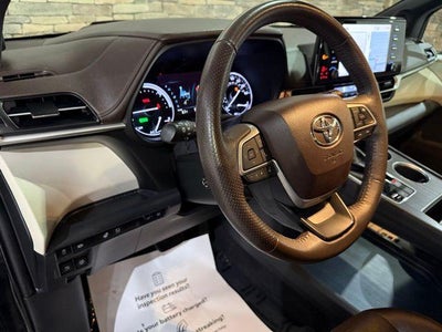 2021 Toyota Sienna Limited